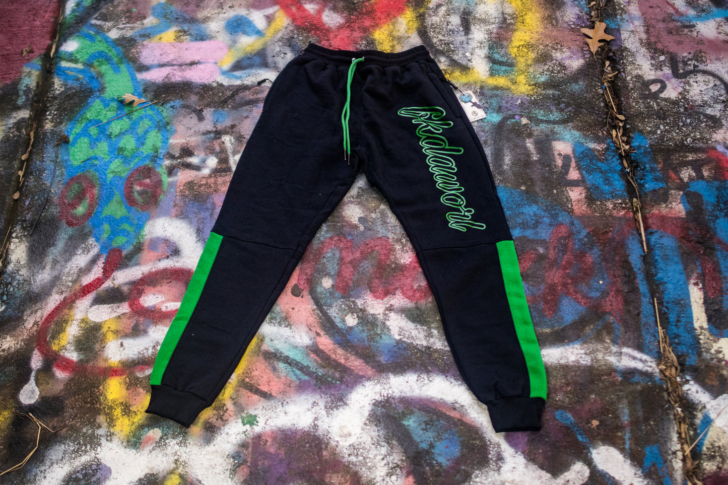 TRIBUTE - Green Edition