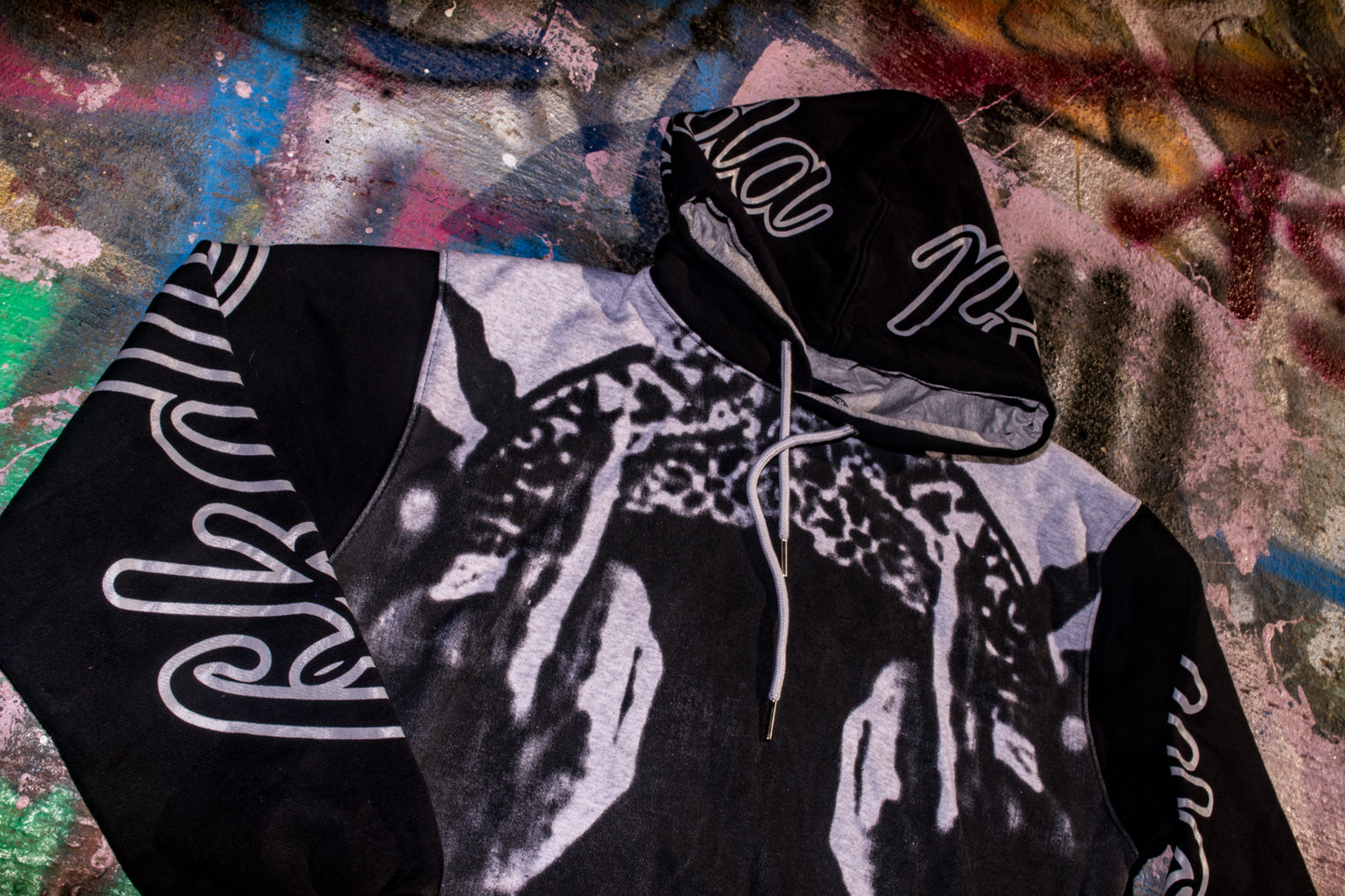 TRIBUTE - Black & White Edition